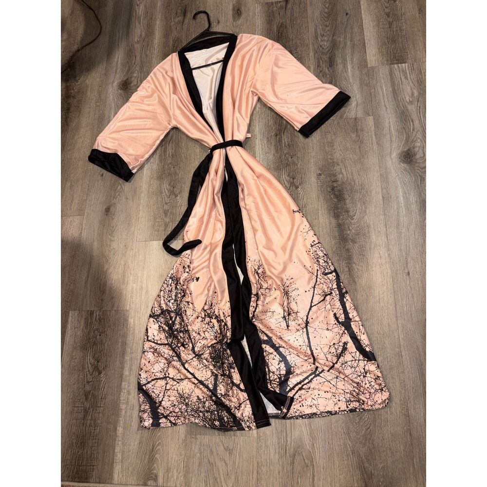 peach & Black Branch Print Robe New Free Size